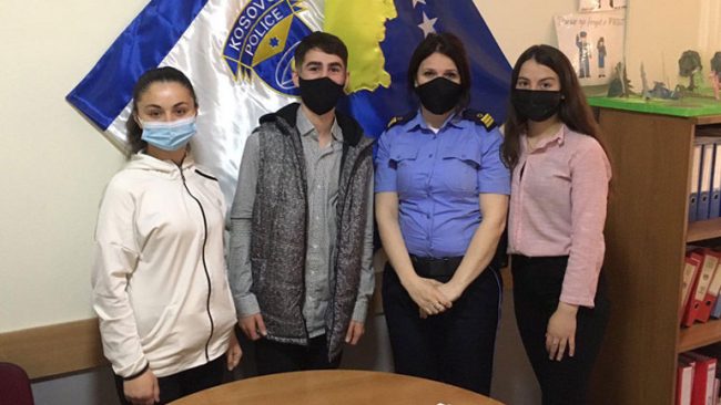 Policia bashkë me nxënësit e trajnuar do të mbajnë ligjërata kundër dukurive negative
