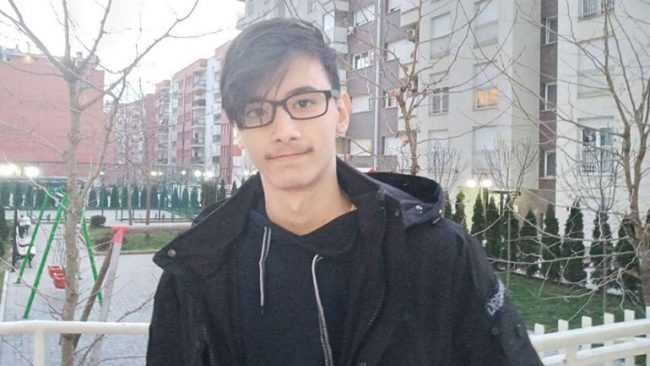 Altin Shkodra, djaloshi që ka pasion artin
