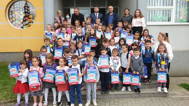 SHHB “Bereqeti” dega në Gjilan ndau 780 dhurata për festën e Fitër Bajramit