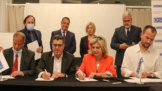 Gjilani, Kamenica e Vitia nënshkruajnë memorandum mirëkuptimi për mbështetjen financiare të strehimores rajonale Liria