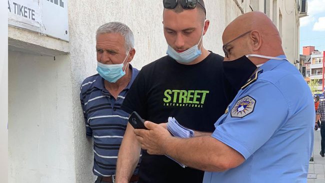 Policia fton qytetarët ta shkarkojnë aplikacionin “Lajmëro Policinë”