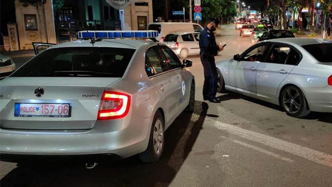 Krimet ekonomike të Policisë së Kosovës në Gjilan arrestojnë pesë të dyshuar për  “Keqpërdorim të Pozitës apo Autoritetit Zyrtar”