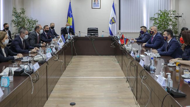Vlerësohet lartë bashkëpunimi në mes dy institucioneve në të gjitha fushat e sigurisë