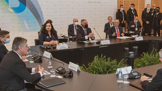 Presidentja Osmani: Krimet e kryera nga regjimi i Millosheviqit janë krime lufte, krime kundër njerëzimit dhe gjenocid