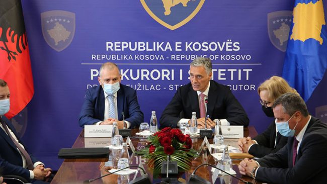 Nënshkruhet memorandumi për luftimin e krimit të organizuar, korrupsionit, pastrimit të parave dhe veprave tjera penale