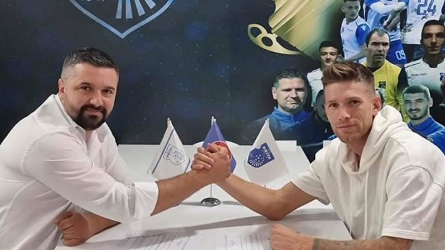 Qendërsulmuesi Simonovski përforcimi i radhës i skuadrës së Dritës