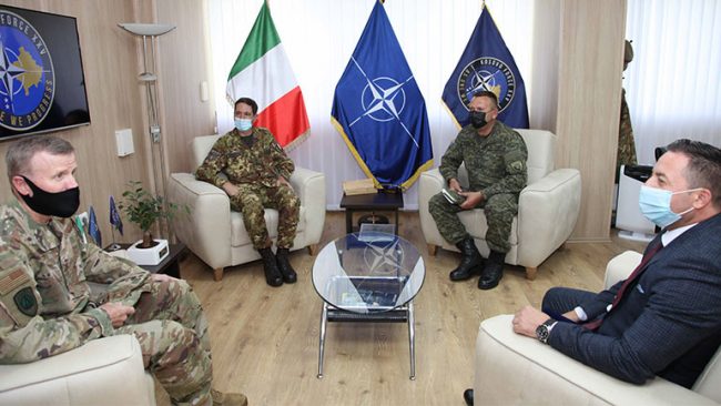 Mehaj dhe Rama u takuan me komandantin suprem të Forcave Aleate të NATO-s në Evropë, Tod D. Wolters.