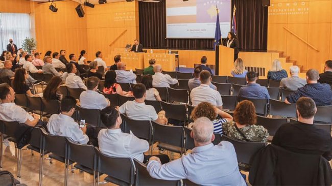 Presidentja Osmani: Vizita në Austri merr vlerë të shtuar pas takimit me mërgimtarët