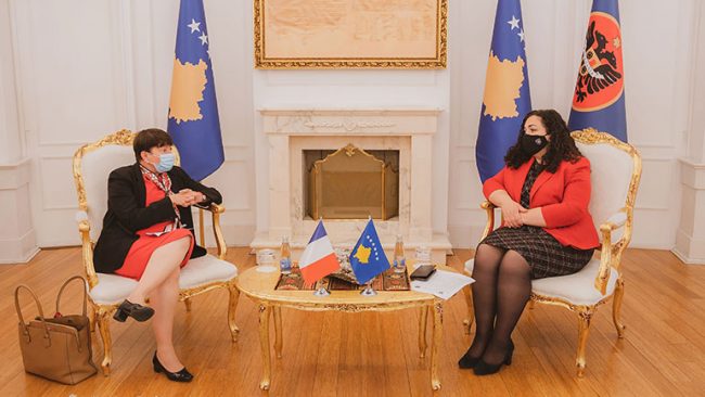Presidentja Osmani priti në takim përfaqësuesit e Agjencisë franceze të zhvillimit (ADF)