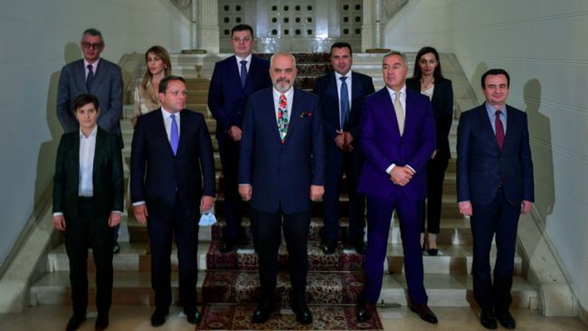 Kurti: Kosova nuk mund të angazhohet në iniciativa që janë përshtatur t’ia mohojnë shtetësinë, do të angazhohemi vetëm si të barabartë