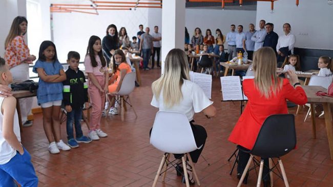 Në Kamenicë hapet shkolla e muzikës, paralele e ndarë e Gjilanit