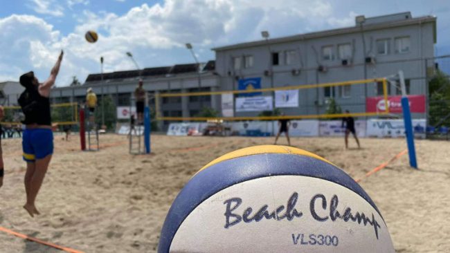 Studenti i UKZ-së, Ermal Maliqi i pari në garat “Beach Volley” organizuar nga FSUNK