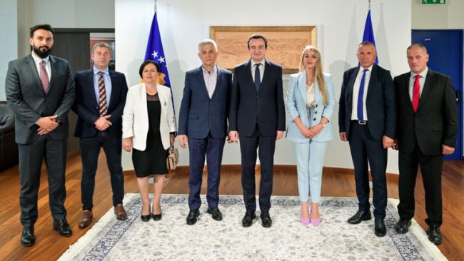 Gjashtë deputetë të Kuvendit të Serbisë njohin pavarësinë e Kosovës dhe e përkrahin Qeverinë Kurti