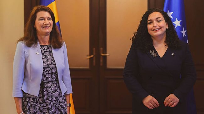 Presidentja e Kosovë priti në takim kryesuesen e OSBE-së, njëherësh ministre e Punëve të Jashtme të Suedisë