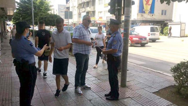Policia e Kosovës në Gjilan me fushatë vetëdijësuese: “Të respektojmë shumëllojshmërinë e shoqërisë tonë”