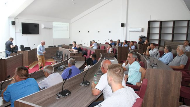 Në Viti është mbajtur diskutim publik për Planin Zhvillimor komunal 2021-2029