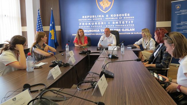 Studentët e Fakultetit Juridik vizituan Prokurorinë Themelore në Gjilan