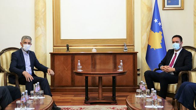 Kryekuvendari Konjufca priti në takim deputetët e koalicionit “Lugina e Bashkuar – SDA Sanxhak”