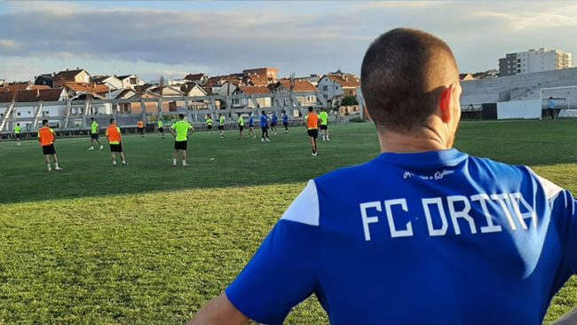 Futbollisti i Dritës, Muharrem Jashari ftohet nga Kombëtarja e Kosovës në ndeshjen ndaj Spanjës