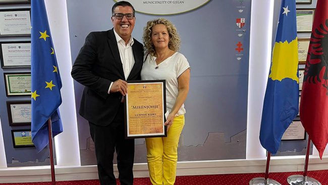 Haziri pret në takim disa delegacione nga mërgata, në mesin e tyre edhe profesoreshën e Universitetit të Graz’it të Austrisë, Lumnije Kqiku