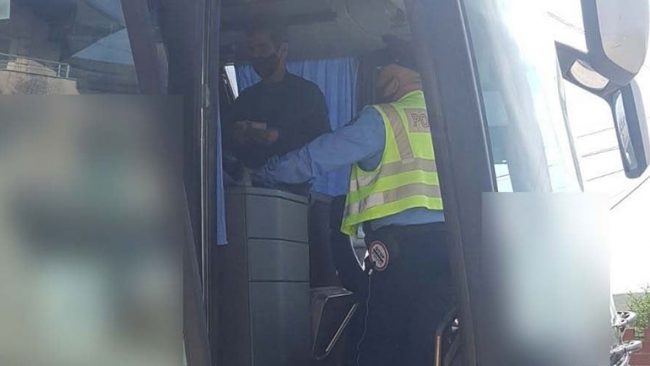 Policia e Gjilanit me kontrolle të automjeteve të transportit publik