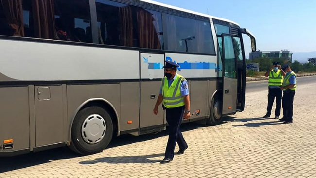 Policia vazhdon zbatimin e planit operativ për një siguri më të madhe në transportin publik të udhëtarëve
