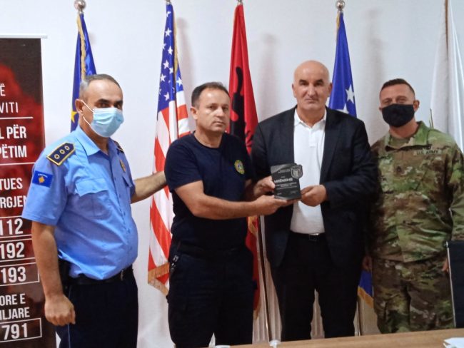 Haliti ndanë mirënjohje për zjarrfikësit vitias, i cilëson ata  heronjë!
