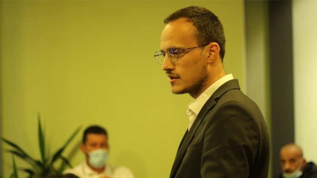 Hyseni i Vetëvendosjes takon strukturat dhe qytetarë të lagjes Reshat Ymeri I dhe II