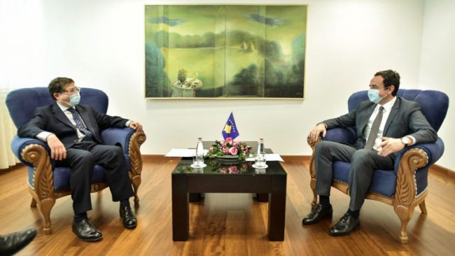 Kryeministri Kurti priti në takim një delegacion nga BERZh