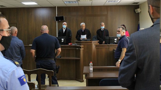 Gjykata dënon me 25 vite burgim zyrtarin policor