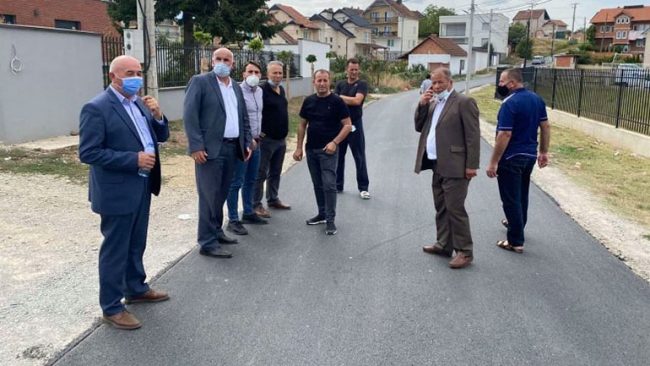 Kryetari Haliti inspektoi punimet e projekteve të realizuara në Smirë e Tërstenik