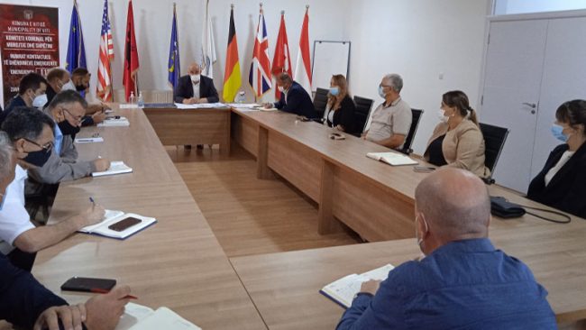 Komiteti Komunal për Mbrojtje dhe Shpëtim i bënë thirrje qytetarëve vitias të respektojnë masat anti-Covid