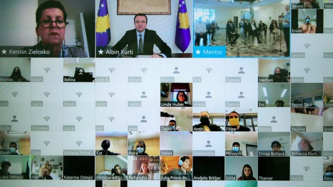 Kryeministri i Republikës së Kosovës, Albin Kurti, mori pjesë në hapjen virtuale të kampit veror “Edu Camp“ 2021