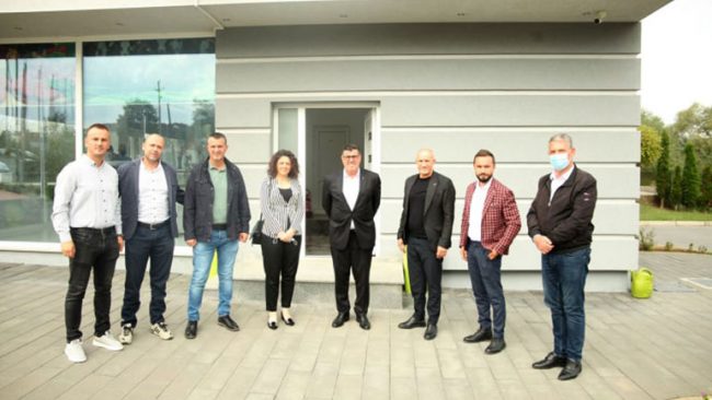 Lutfi Haziri: Fabrika Malësia i dha Gjilanit epitetin e një qendre të madhe se zhvillimi i sektorit privat garanton edhe zhvillimin ekonomik