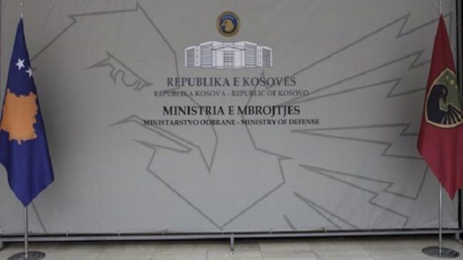 Ministria e Mbrojtjes reagon ndaj dezinformatave kinse FSK është duke përgatitur trupa ushtarake për ndërhyrje në Veri