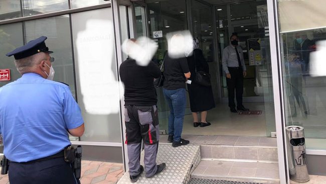 Gjilan: Vazhdojnë ndëshkimet e qytetarëve që nuk po i respektojnë masat anti-covid