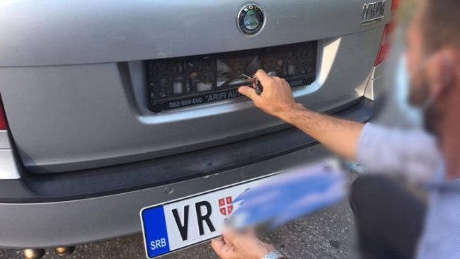 Vendimi po zbatohet duke iu mundësuar qytetarëve pajisjen me targa