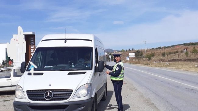 Policia: Brenda 24 orëve shqiptohen 1 mijë e 167 gjoba trafiku