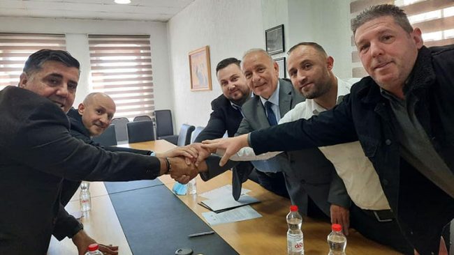 Aleanca Kosova e Re rreshtohet krah Lutfi Hazirit
