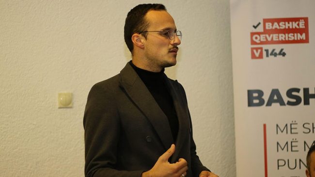 Dheu i Bardhë me Lëvizjen VETËVENDOSJE!