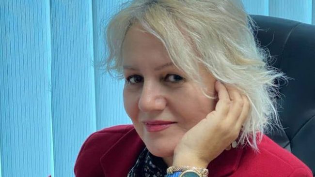 Stuhia poetike e një bashkëbisedimi metafizikë
