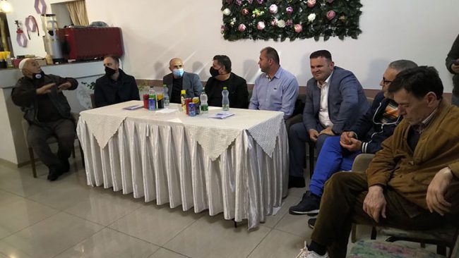 Lutfi Haziri merr mbështetje të plotë edhe nga banorët e një pjese të lagjes Arbëria