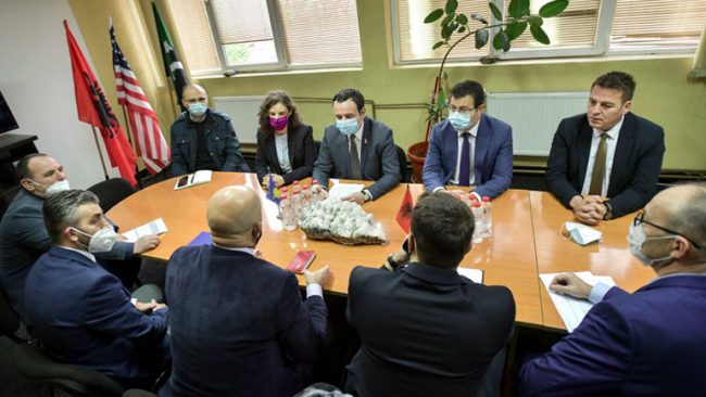 Kryeministrit Kurti vizitoi ndërmarrjen “Trepça”, rikonfirmoi përkrahjen për ndërmarrjen dhe për menaxhmentin
