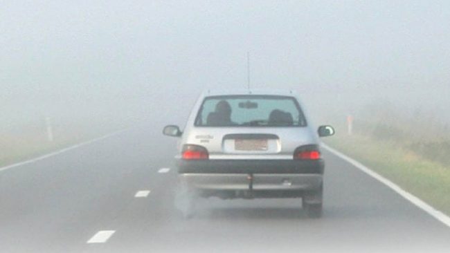 Policia kërkon nga shoferët të jenë të kujdesshëm, mjegulla është rrezik për shoferët!