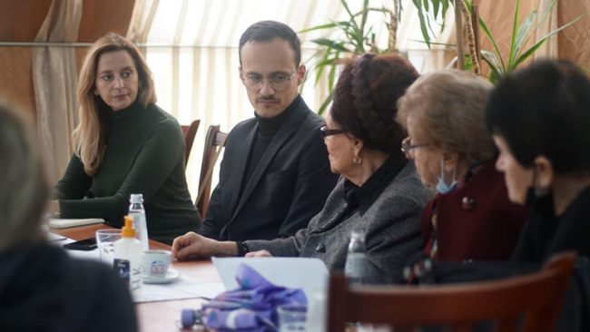 Hyseni falënderon pensionistët për mbështetjen që i dhanë më 17 tetor