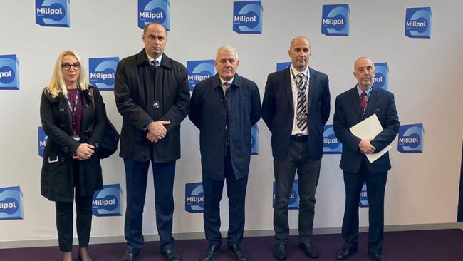 Sveçla, Mehmeti dhe Rushiti qëndruan në vizitë disaditore në Paris