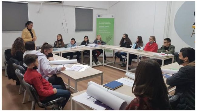 Fillojnë aktivitetet në Kamenicë për të shënuar 19 nëntorin- Ditën Botërore për parandalimin e abuzimit të fëmijëve