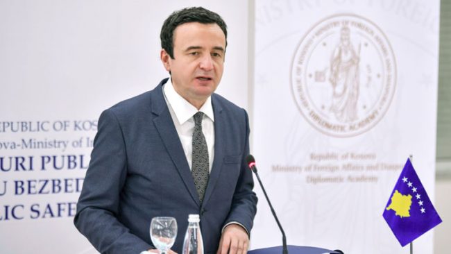 Kryeministri Kurti mori pjesë në hapjen e Kursit të Sigurisë Publike