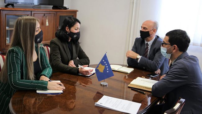 Diskutohet intensifikimi i bashkëpunimit të KPK-së me Agjencinë për Informim dhe Privatësi
