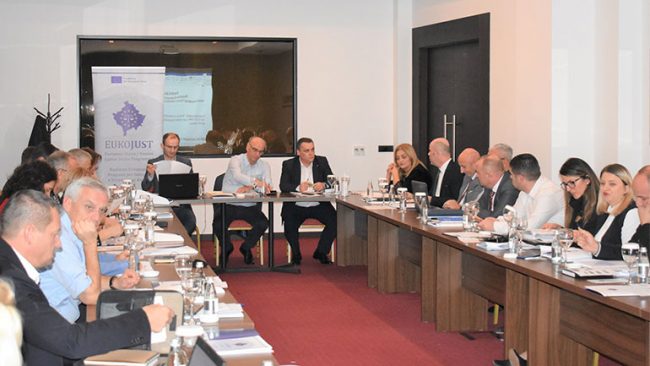 Mbahet punëtori për prezantimin e Draftrregullores për organizmin e brendshëm dhe funksionimin e Prokurorit të Shtetit